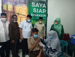 Kamenag Aceh Lakukan Suntik Vaksin Bagi Pelajar Madrasah Aliyah