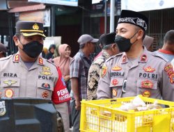 Enam Ramadhan, Polres Aceh Utara Buka Pasar Murah di Tanah Luas