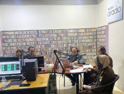 Kejari Aceh Utara Bahas ‘Pos Jaga Desa’ di Radio Swasta