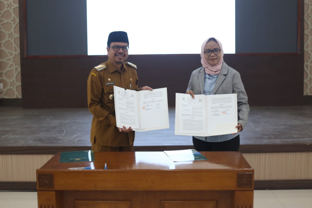 Pj Bupati Aceh Utara teken MoU bersama Kejaksaan. Foto: Dok. Pemkab