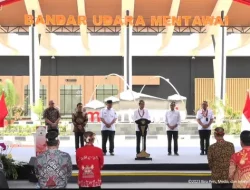 Jokowi Resmikan Bandara Mentawai, Harapkan Potensi Pariwisata Selancar makin berkembang