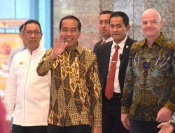 Presiden Jokowi Resmikan Kantor FIFA di Jakarta